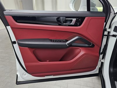 صورة مصغرة 14 لـ 2020 Porsche CAYENNE