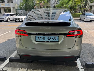 2026 Tesla MODEL X — фото 6