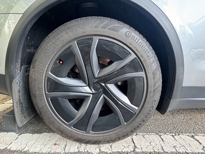 2026 Tesla MODEL X — миниатюра 17