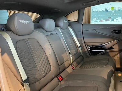 صورة 7 لـ 2026 Aston Martin DBX