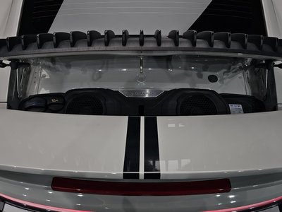 PORSCHE 911 - 7