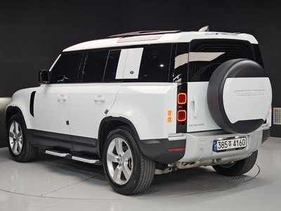 LAND ROVER DEFENDER - 3