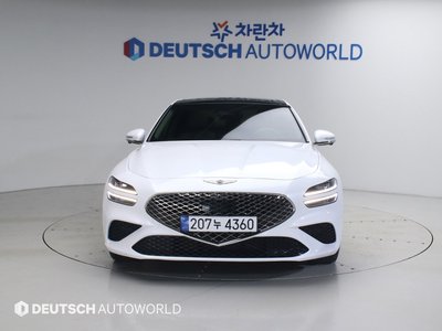 2023 Genesis G70 photo 2