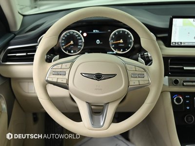 2023 Genesis THE NEW G70 thumbnail 13