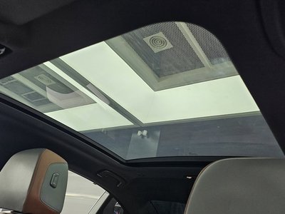 2023 BMW I5 thumbnail 18