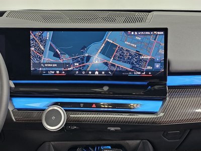2023 BMW I5 thumbnail 14