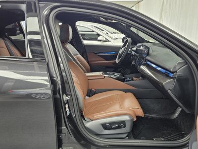 2023 BMW I5 thumbnail 11