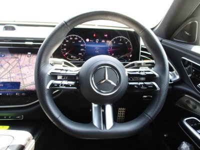 MERCEDES-BENZ E-CLASS - 9