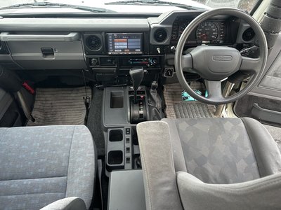 TOYOTA LAND CRUISER - 10