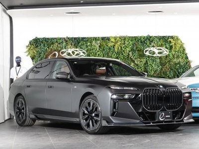 BMW 7 SERIES - 1