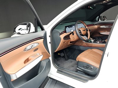 صورة مصغرة 16 لـ 2025 Genesis GV70