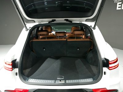 صورة مصغرة 30 لـ 2025 Genesis GV70