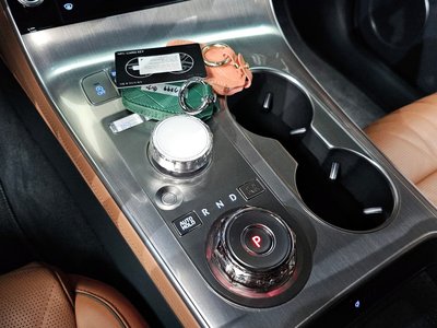صورة مصغرة 14 لـ 2025 Genesis GV70