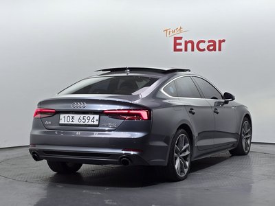 AUDI A5 - 4