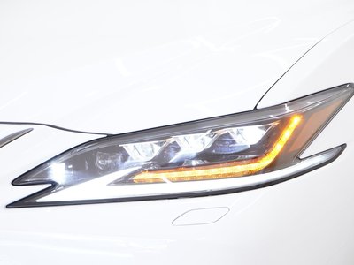 2020 Lexus ES 照片 9