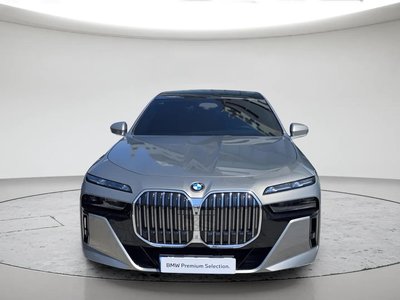 BMW 7 SERIES - 2