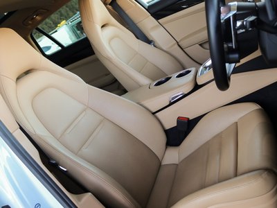 PORSCHE PANAMERA - 5