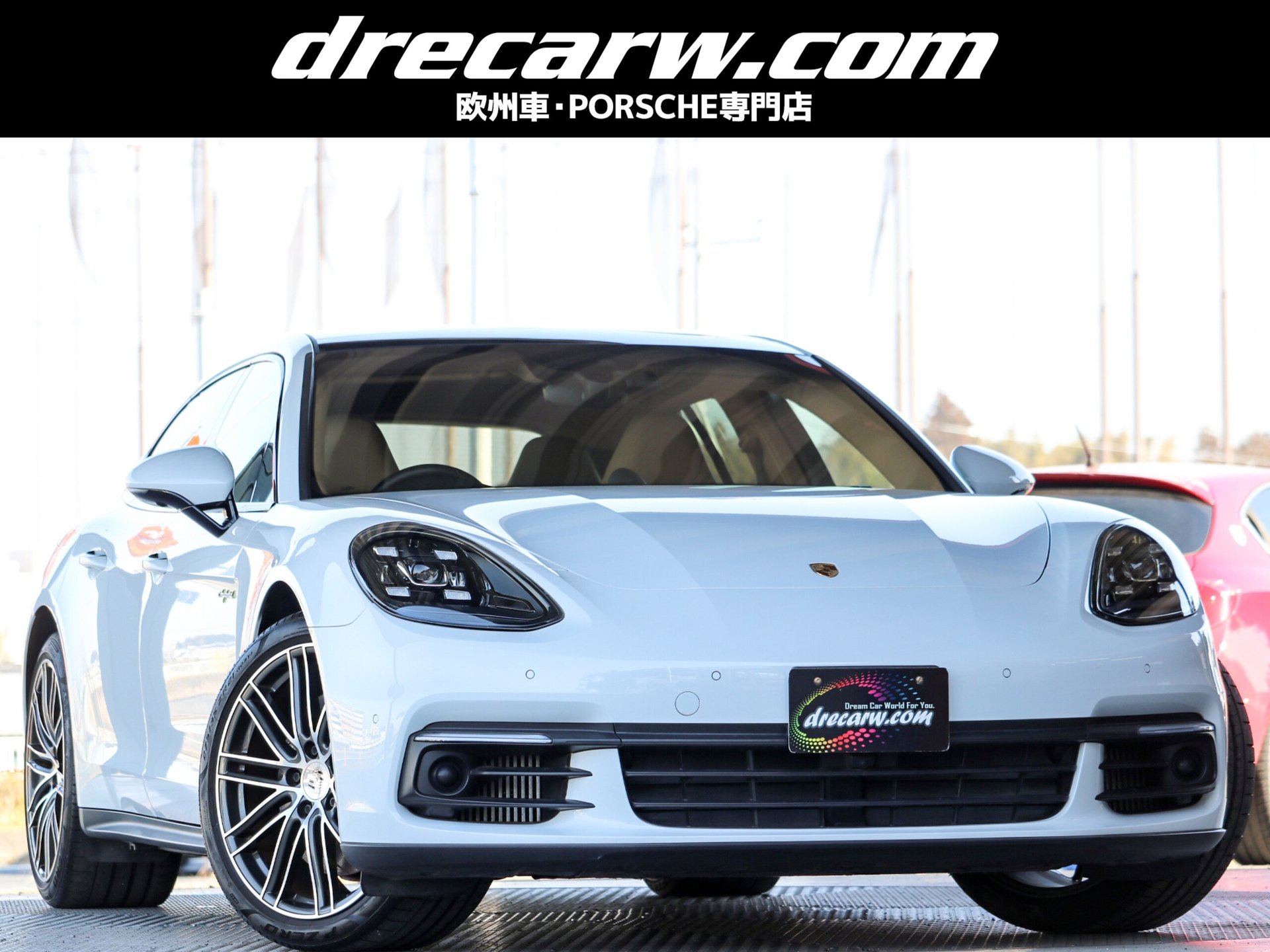 PORSCHE PANAMERA - View 1