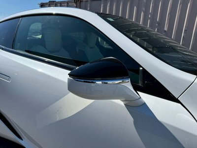 صورة مصغرة 32 لـ 2017 Lexus LC