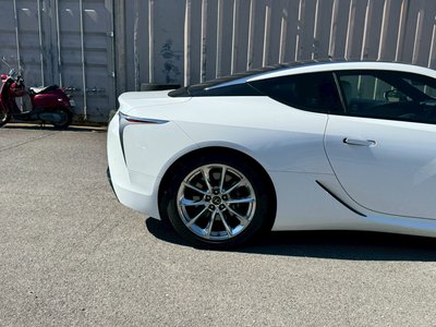 صورة مصغرة 23 لـ 2017 Lexus LC