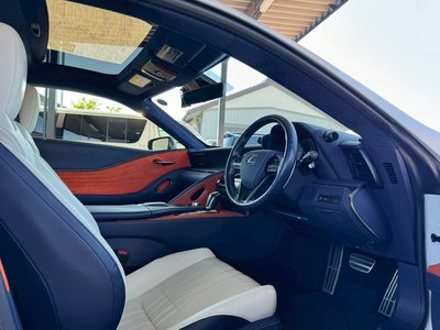 صورة مصغرة 41 لـ 2017 Lexus LC