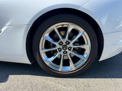 صورة مصغرة 39 لـ 2017 Lexus LC
