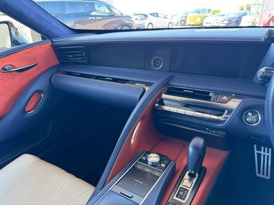 صورة مصغرة 58 لـ 2017 Lexus LC