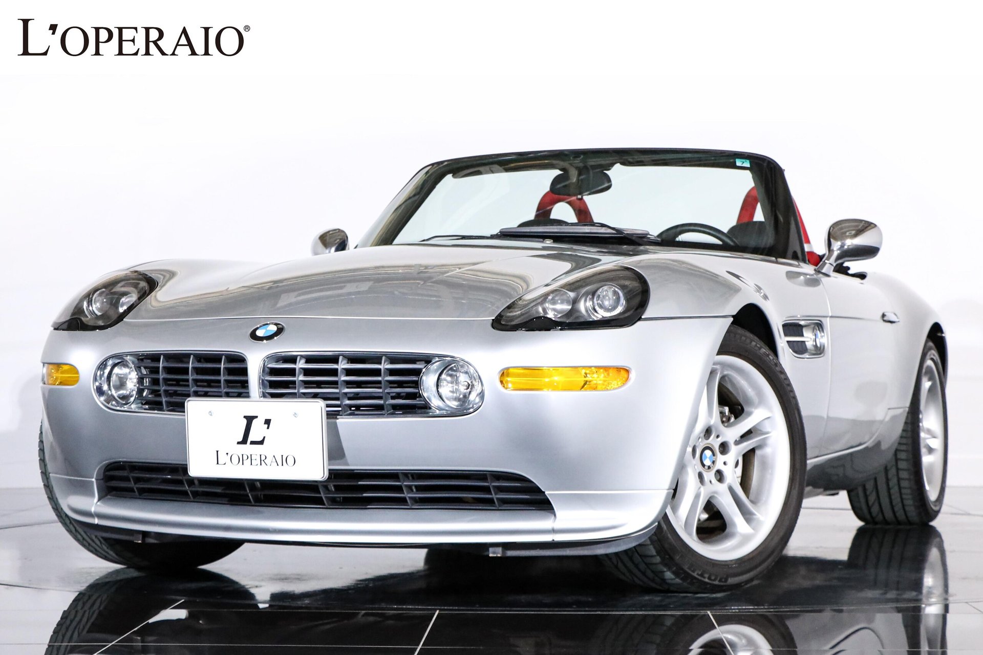 BMW Z8 - View 1