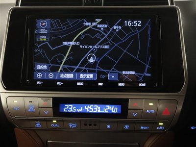 TOYOTA LAND CRUISER PRADO - 8