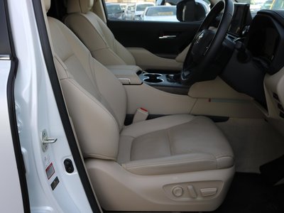 2024 Toyota LAND CRUISER 300 缩略图 13