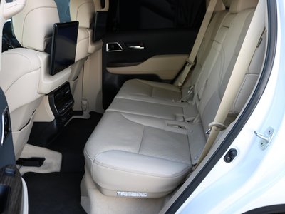 2024 Toyota LAND CRUISER 300 缩略图 19