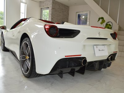 FERRARI 488 SPIDER - 8