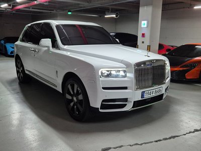 ROLLS-ROYCE CULLINAN - 2