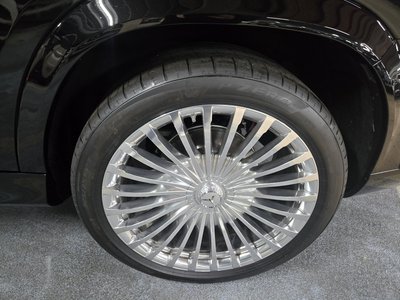 MERCEDES-BENZ GLS - 3