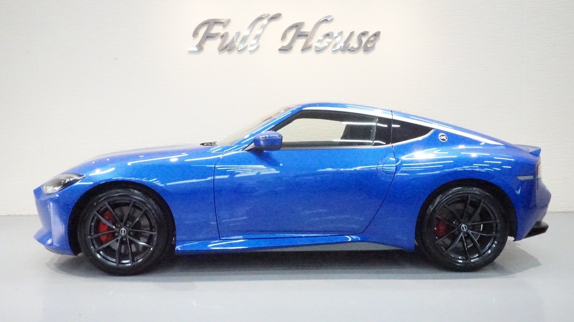 NISSAN FAIRLADY Z - View 1