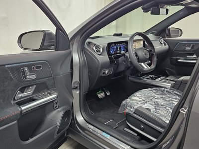 MERCEDES-BENZ EQA - 10