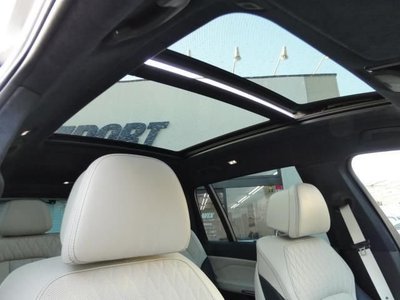 BMW X7 - 9