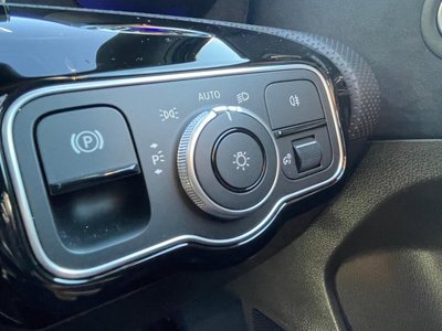 MERCEDES-BENZ A-CLASS - 9