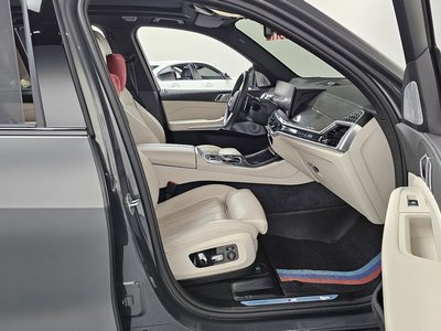 2025 BMW X5 — миниатюра 16