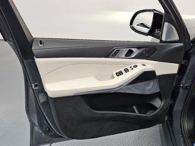 2025 BMW X5 — миниатюра 14