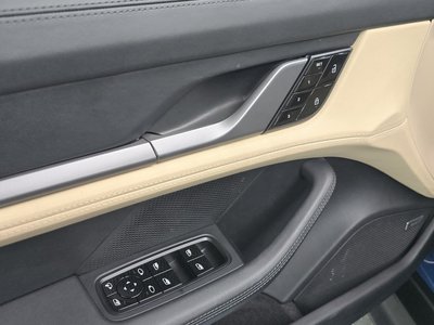 2021 Porsche TAYCAN 缩略图 14
