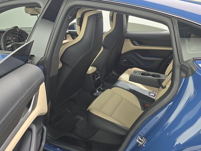 2021 Porsche TAYCAN 缩略图 18