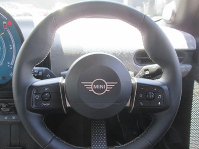 صورة مصغرة 29 لـ 2026 MINI COOPER CONVERTIBLE