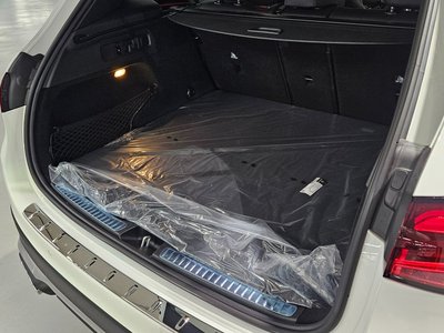 2025 Mercedes-BENZ GLC 照片 10