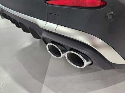 2025 Mercedes-BENZ GLC — миниатюра 11