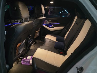 صورة 5 لـ 2023 Mercedes-BENZ GLE