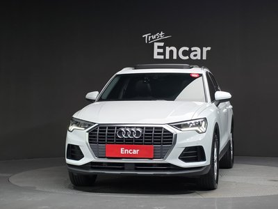AUDI Q3 - 2