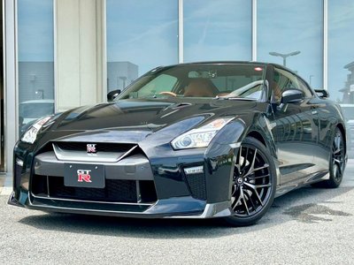 NISSAN GT-R - 2