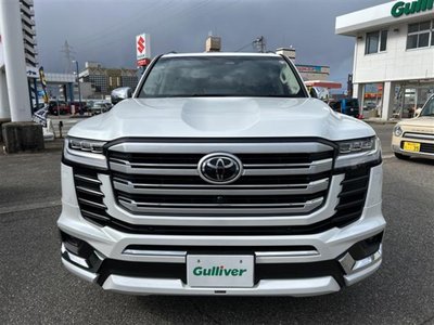 TOYOTA LAND CRUISER 300 - 4
