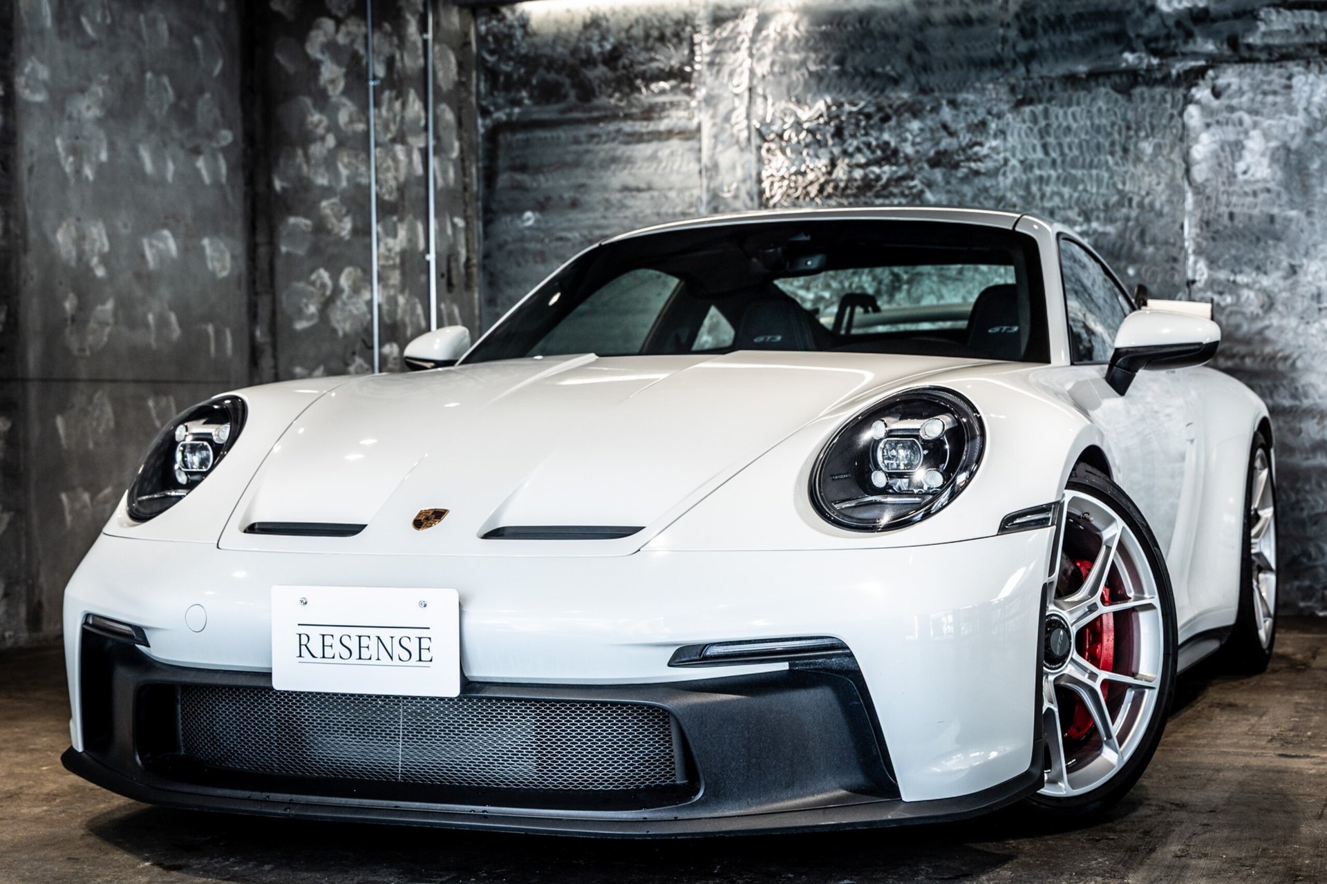 PORSCHE 911 - View 1